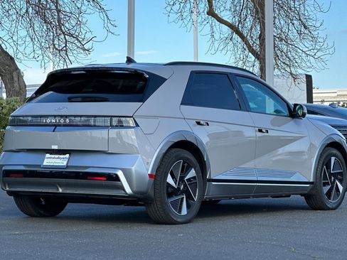New 2026 Hyundai Ioniq 5 Limited image 4