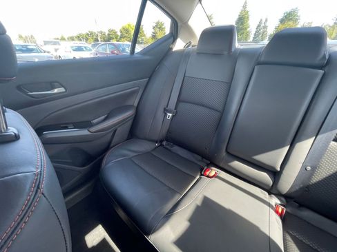 Used 2025 Nissan Altima 2.5 SR image 34