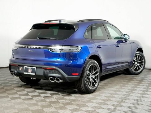Certified 2026 Porsche Macan AWD/4WD image 7