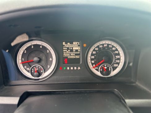Used 2014 RAM 1500 Express RWD image 6