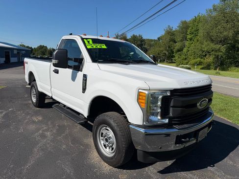 Used 2017 Ford F250 XL w/ Power Equipment Group AWD/4WD image 3