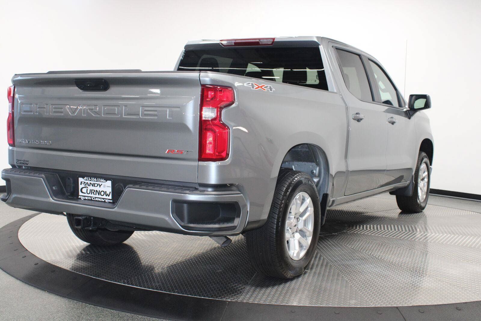 Used 2026 Chevrolet Silverado 1500 RST AWD/4WD image 11