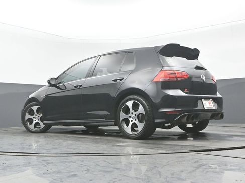 Used 2016 Volkswagen Golf R 4-Door AWD/4WD image 29