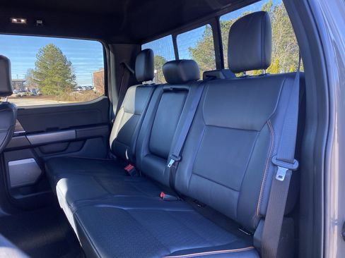 Used 2025 Ford F150 Lariat w/ Equipment Group 502A High image 8