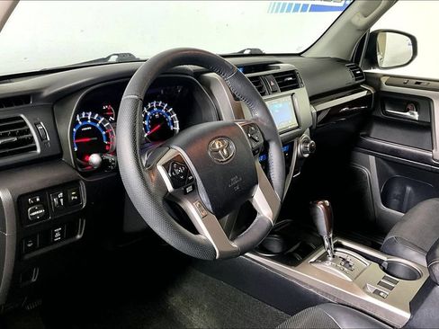 Used 2016 Toyota 4Runner Limited RWD image 10