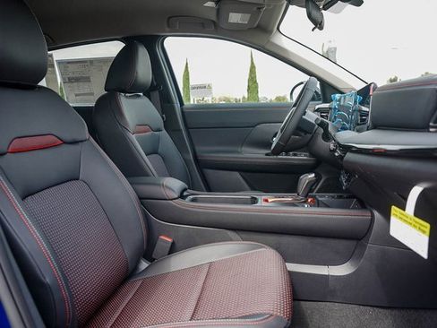 New 2026 Nissan Kicks SR image 17