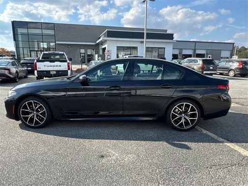 Used 2023 BMW 530i w/ M Sport Package image 6