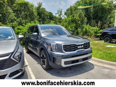 Certified 2023 Kia Telluride S