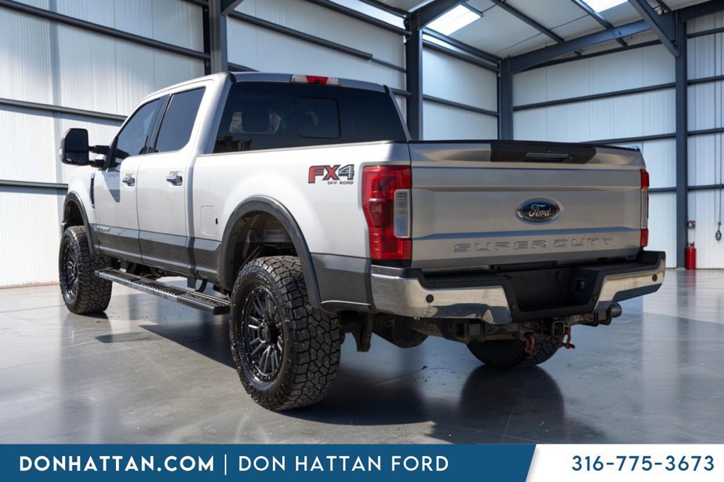 Used 2019 Ford F350 Lariat w/ Lariat Ultimate Package AWD/4WD image 23