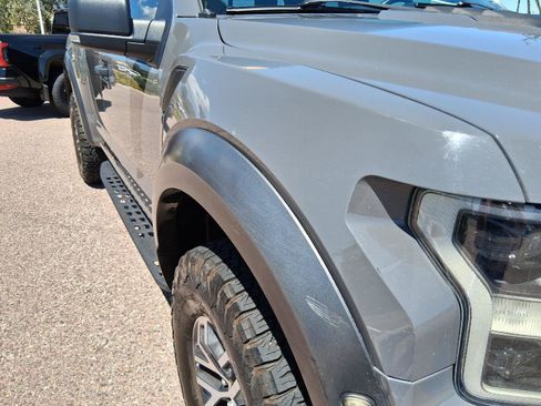 Used 2018 Ford F150 Raptor w/ Equipment Group 801A Mid AWD/4WD image 17