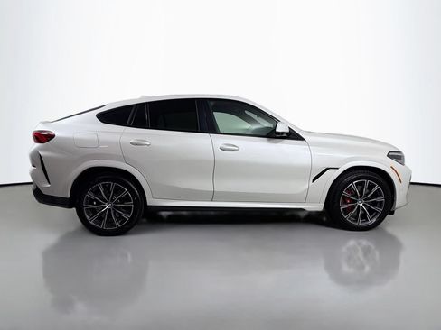 Used 2021 BMW X6 xDrive40i w/ M Sport Package AWD/4WD image 4