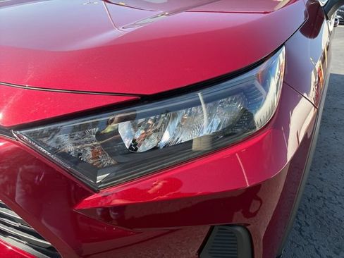 Used 2020 Toyota RAV4 LE w/ All Weather Liner Package AWD/4WD image 36