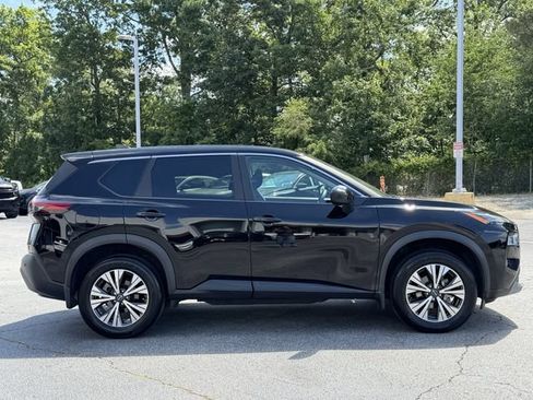 Used 2023 Nissan Rogue SV FWD image 7