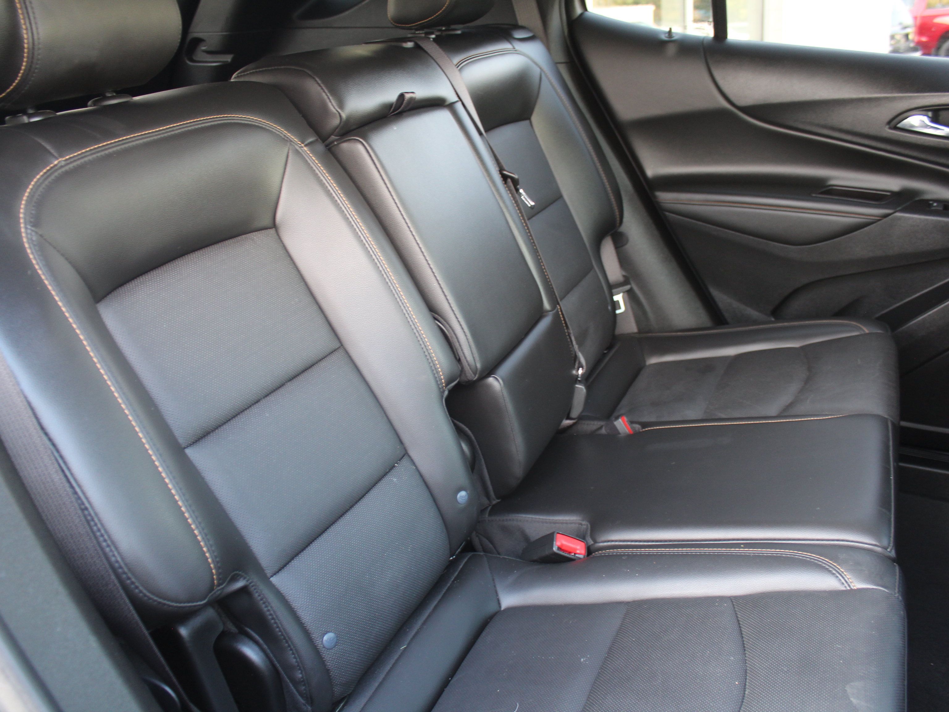 Used 2021 Chevrolet Equinox Premier FWD image 26