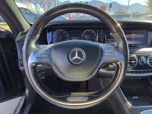 Used 2015 Mercedes-Benz S 550 4MATIC Sedan image 17