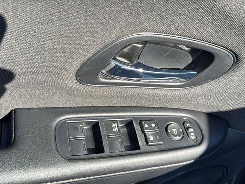 Used 2019 Honda HR-V Sport image 7