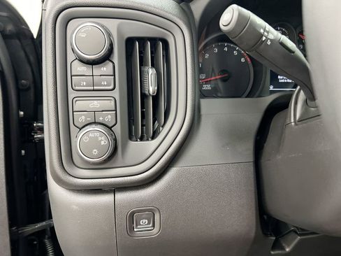Used 2024 Chevrolet Silverado 1500 Custom Trail Boss AWD/4WD image 17
