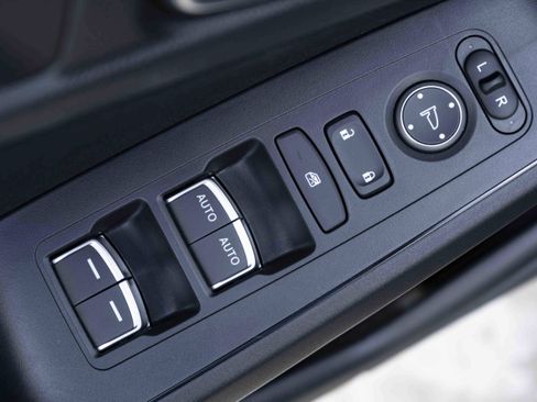 Used 2024 Honda Civic Sport image 37