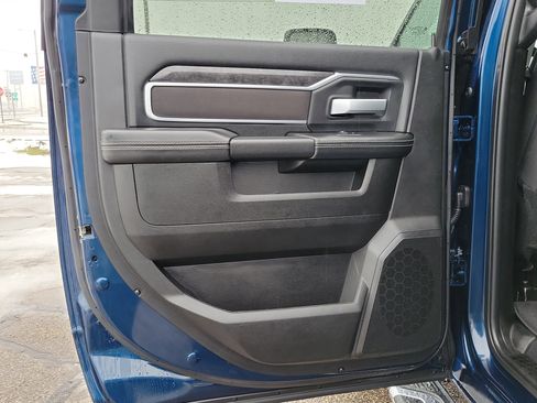 Used 2024 RAM 2500 Big Horn w/ Bed Utility Group image 19