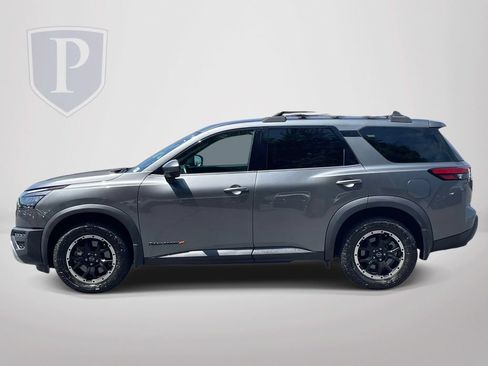 Used 2024 Nissan Pathfinder Rock Creek AWD/4WD image 5