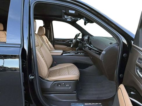 Used 2022 Cadillac Escalade Sport image 12