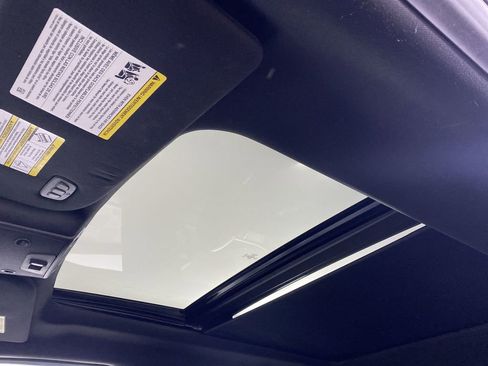 Used 2019 Ford F150 Lariat w/ Equipment Group 502A Luxury image 21