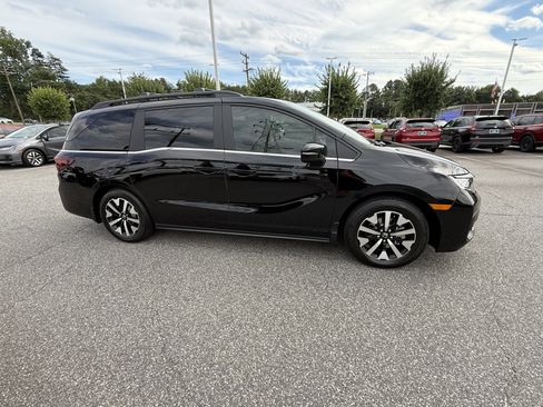 New 2026 Honda Odyssey EX-L image 2