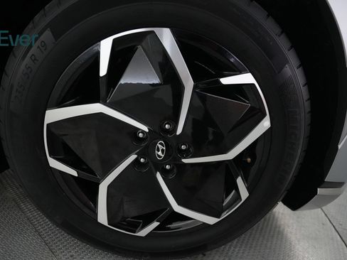 Used 2024 Hyundai Ioniq 5 Limited RWD image 20