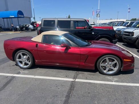 Used 2007 Chevrolet Corvette Convertible w/ Preferred Equipment Group RWD image 5