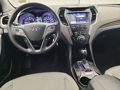 Used 2017 Hyundai Santa Fe Sport image 22
