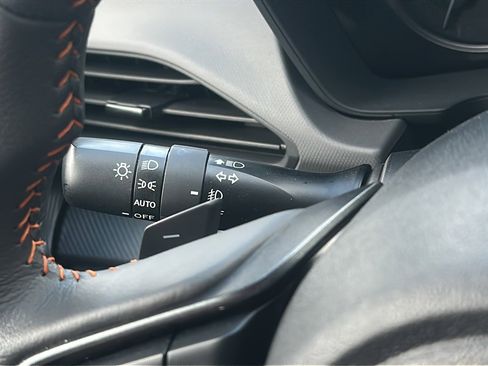 Certified 2025 Subaru Crosstrek 2.5i Limited w/ Crosstrek Mirror Package AWD/4WD image 13