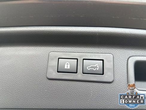 Certified 2023 Subaru Forester Premium image 28