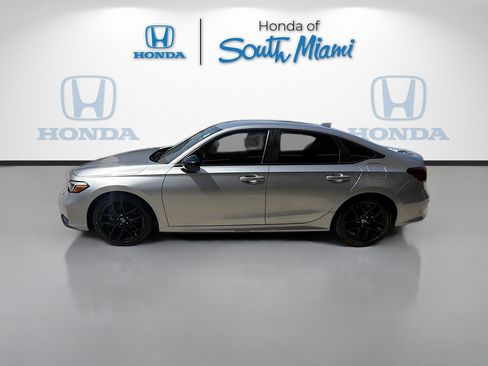 Certified 2025 Honda Civic Sport image 3