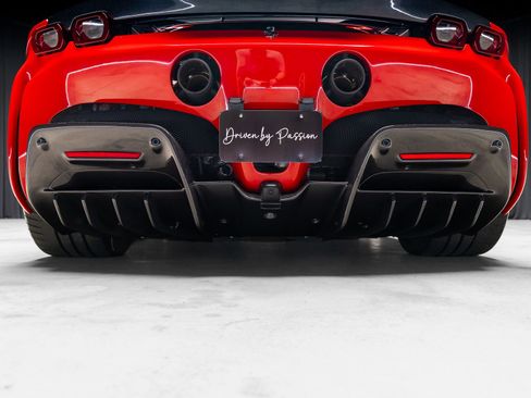 Used 2021 Ferrari SF90 Stradale AWD/4WD image 54