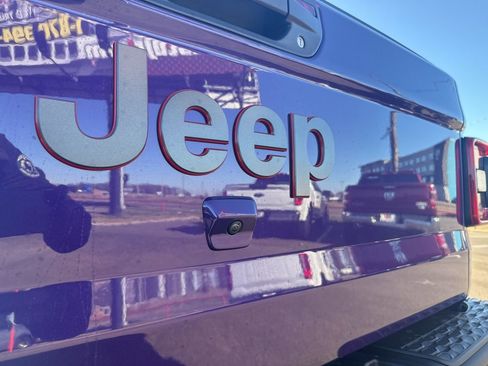 New 2026 Jeep Gladiator Rubicon w/ Safety Group image 37