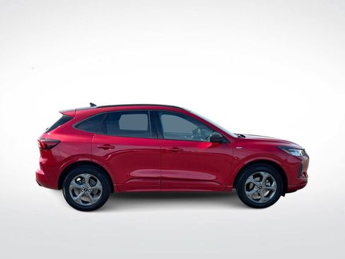 Used 2024 Ford Escape ST-Line w/ Tech Pack #1 AWD/4WD image 9