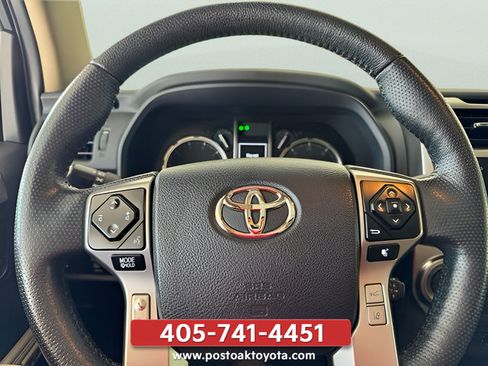Used 2024 Toyota 4Runner Limited AWD/4WD image 12