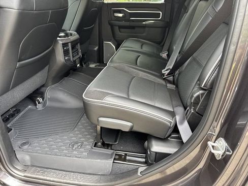 New 2026 RAM 3500 Laramie AWD/4WD image 17