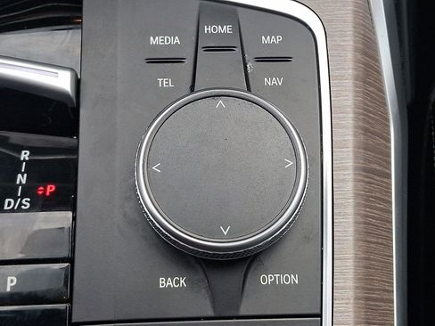 Used 2025 BMW 330i xDrive Sedan image 25