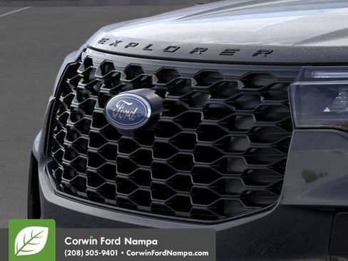 New 2026 Ford Explorer ST-Line w/ ST-Line Street Pack AWD/4WD image 17