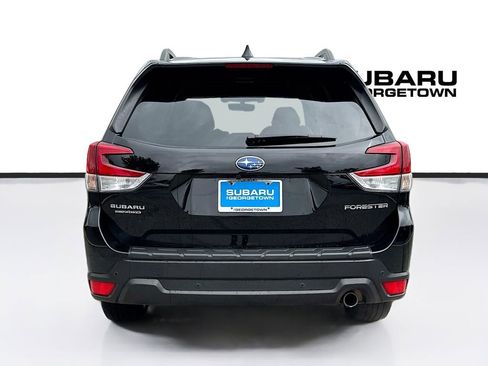 Used 2021 Subaru Forester Limited AWD/4WD image 6