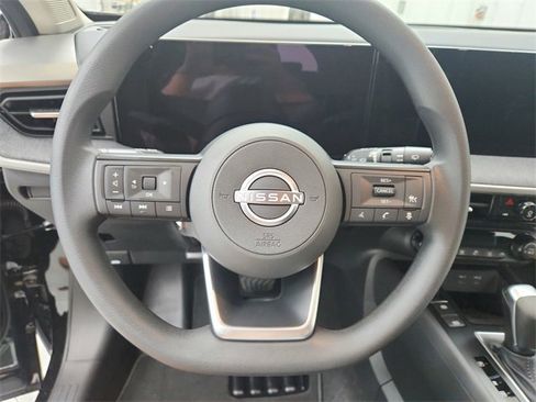 New 2026 Nissan Kicks SV image 22