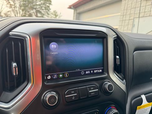 Used 2019 Chevrolet Silverado 1500 LT w/ All-Star Edition image 24