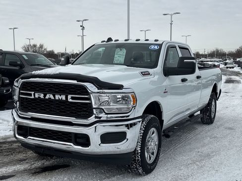 Used 2024 RAM 3500 Tradesman w/ Bed Utility Group image 7