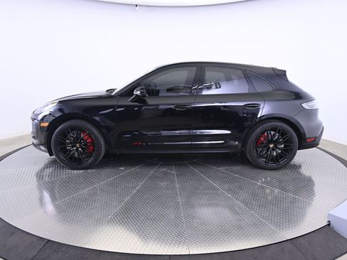 Used 2025 Porsche Macan GTS image 2