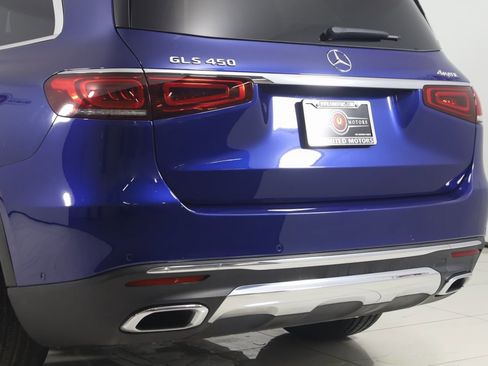 Used 2021 Mercedes-Benz GLS 450 4MATIC image 27