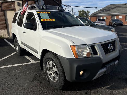 Used 2012 Nissan Xterra PRO-4X image 8