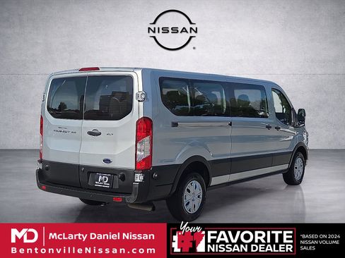 Used 2024 Ford Transit 350 XLT RWD image 5