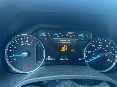 Used 2018 Ford Expedition Max Limited w/ Equipment Group 301A RWD image 12
