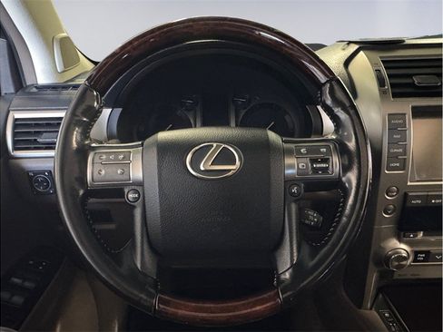 Used 2017 Lexus GX 460 Premium w/ Premium Package AWD/4WD image 14